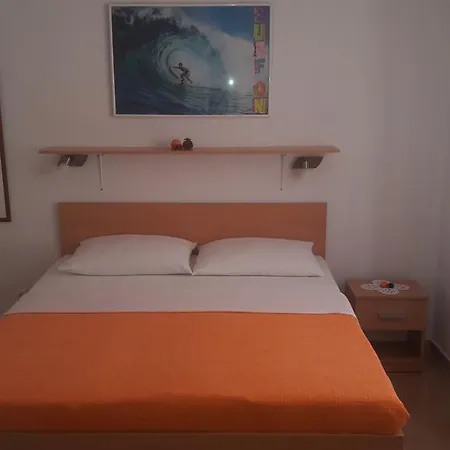 Mare For Rent 招待所 *